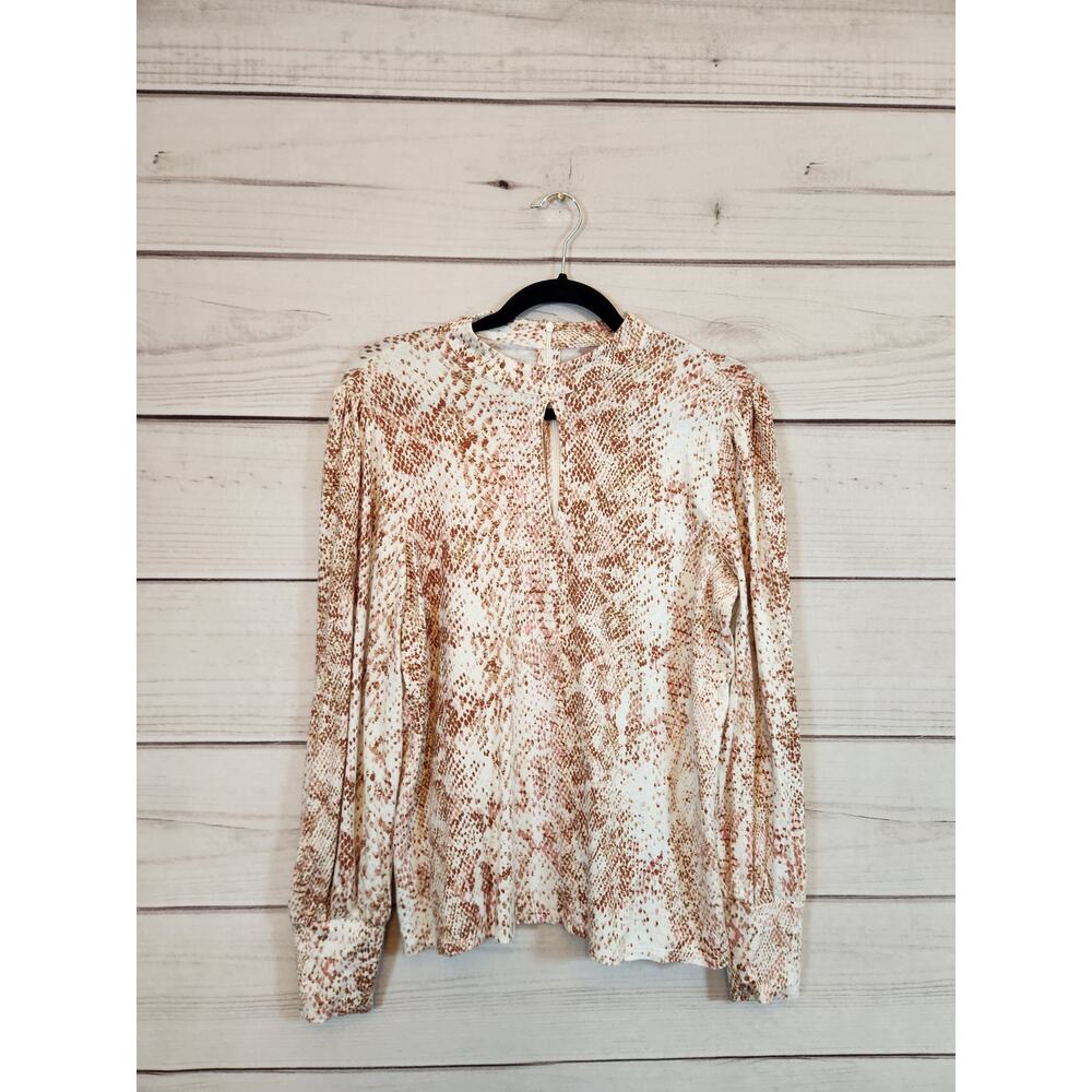 Chico's Women's Pink Snakeskin Print Mock Neck Keyhole Long Sleeve Blouse Size M